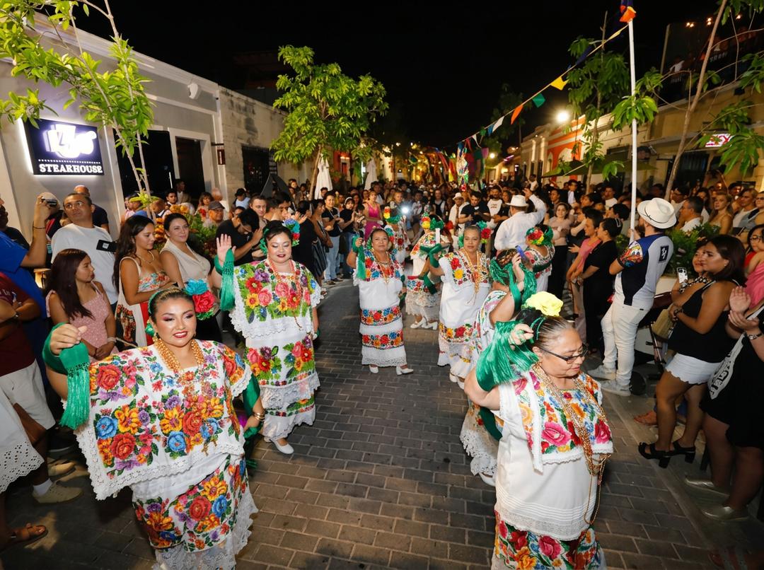 Noche Blanca Yucatán